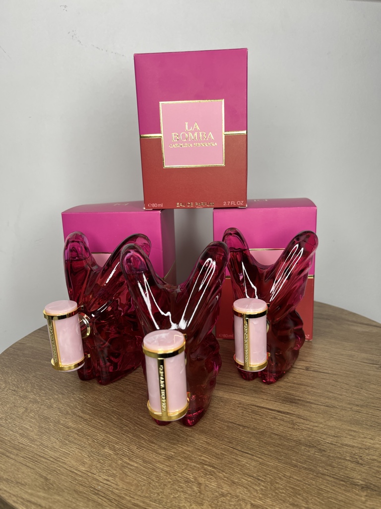 LA BOMBA CAROLINA HERRERA