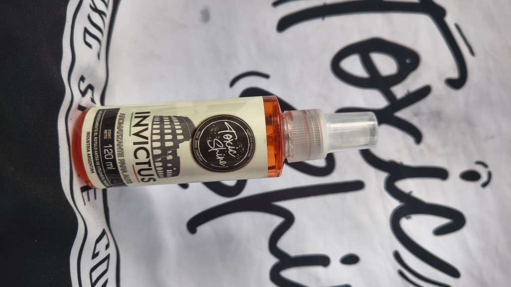 Toxic Shine Invictus aromatizante 120ml