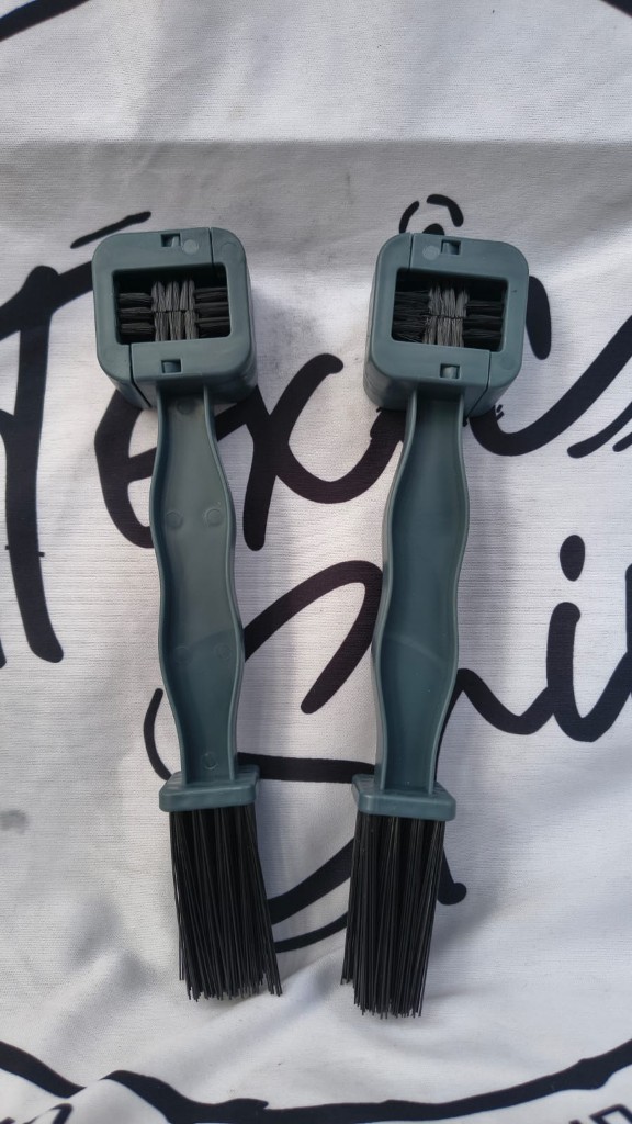 Cepillo para cadena moto