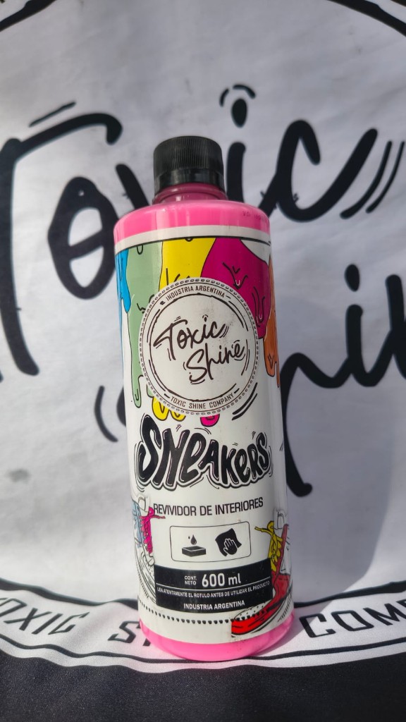 Toxic Shine Sneakers 600ml