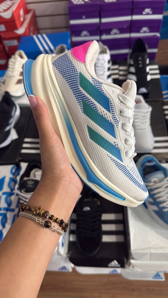 Adidas deportivo