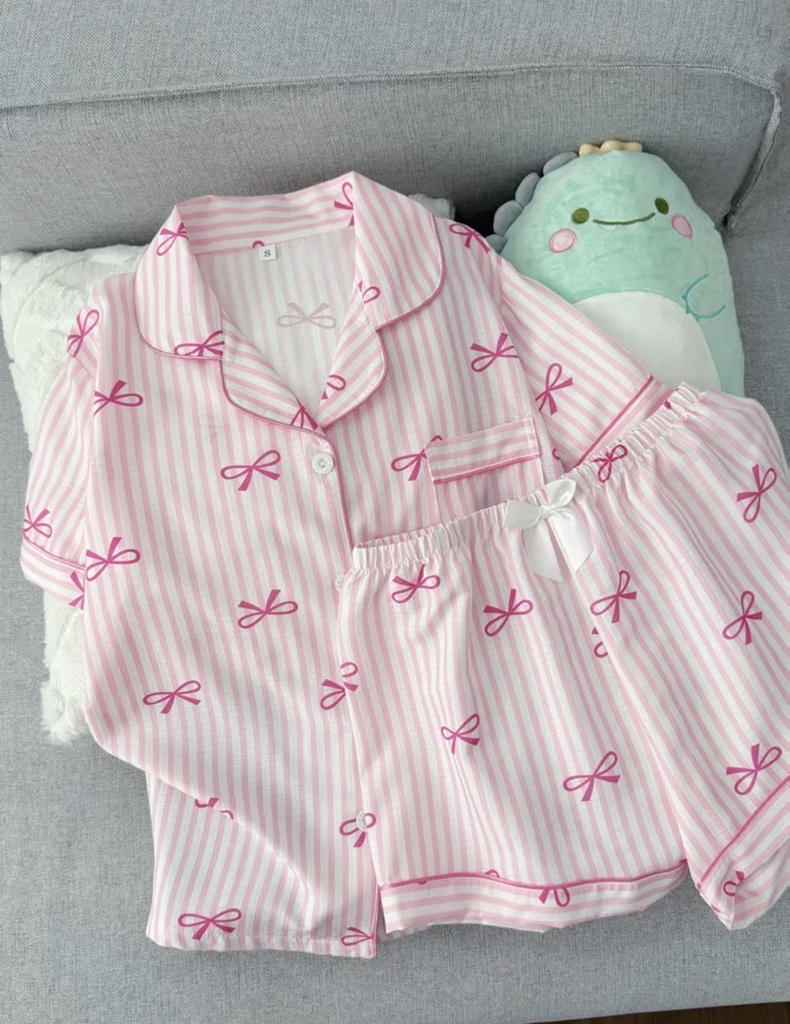Pijama rosa moños