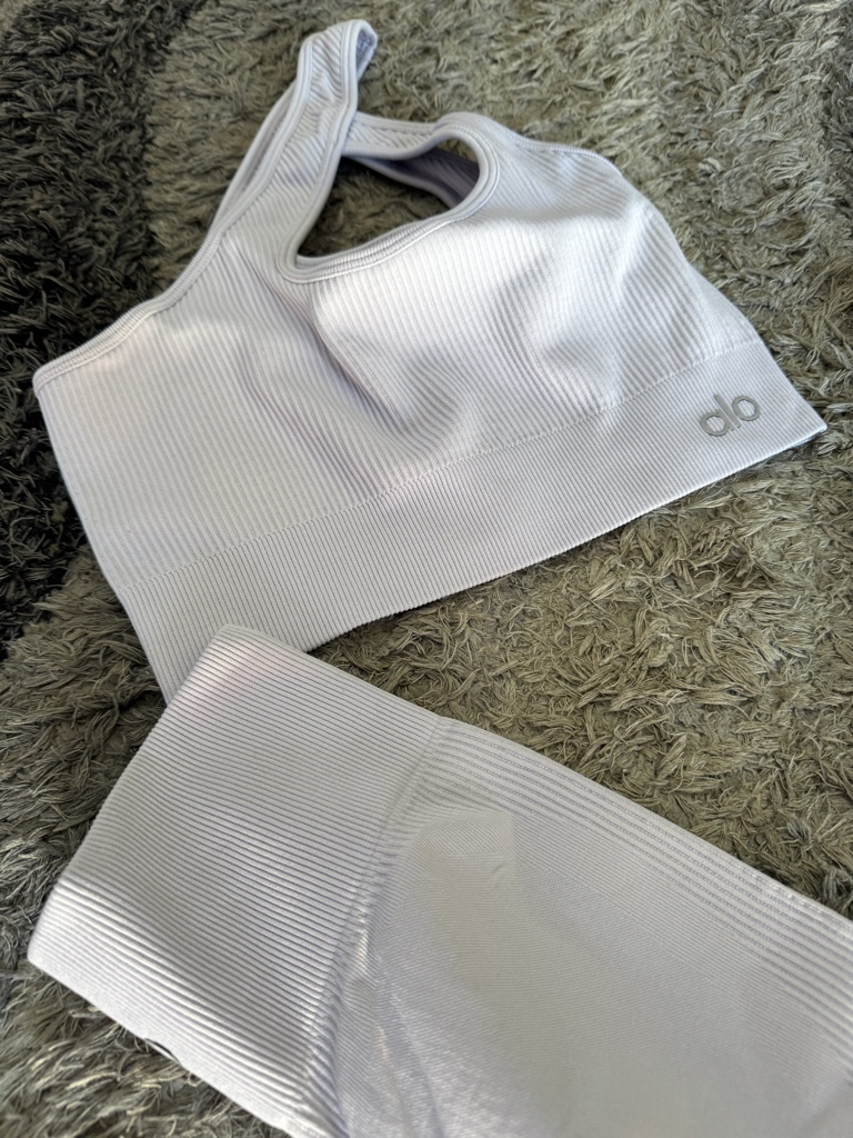 Conjunto 1.1 alo