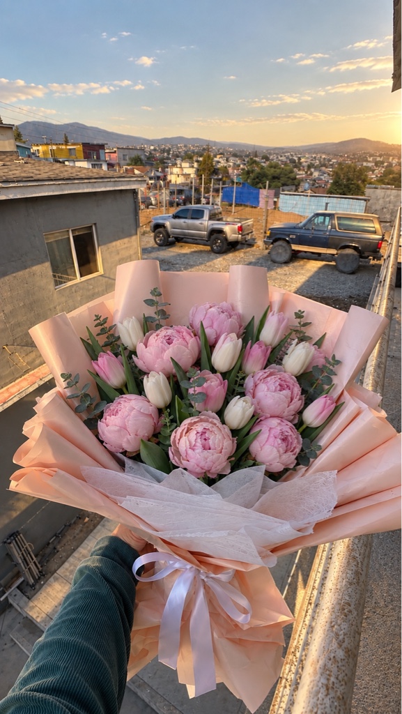Peonias y tulipanes 🌷🎀