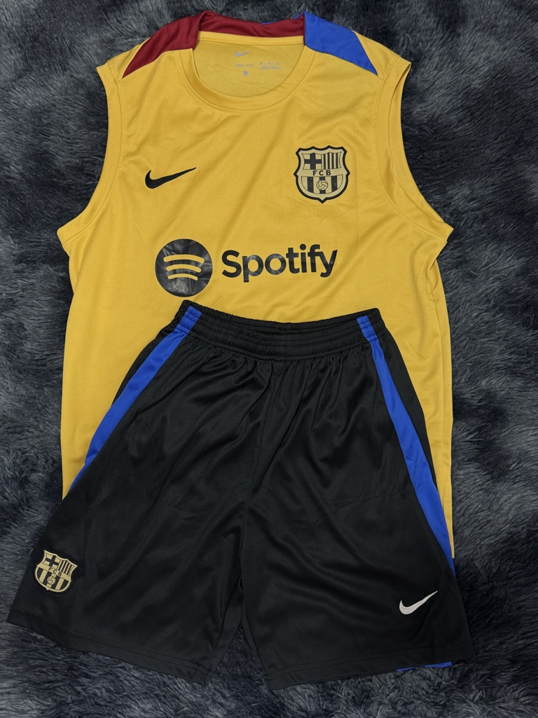CONJUNTO AAA - FC BARCELONA TALLA M