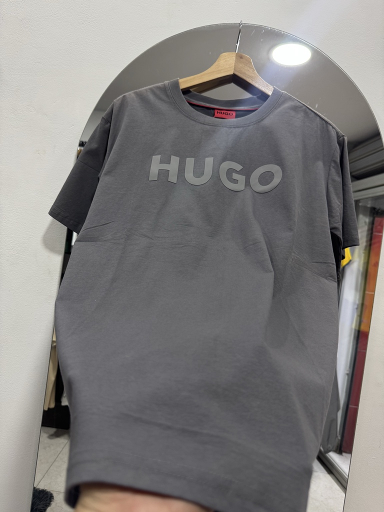 XL - 1.1 HUGO GRIS