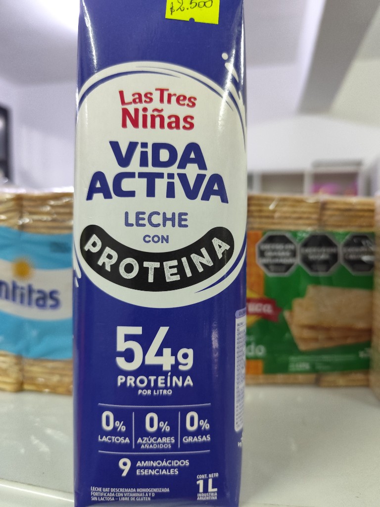 Leche . Las Tres Niñas Vida Activa leche con proteina 1L