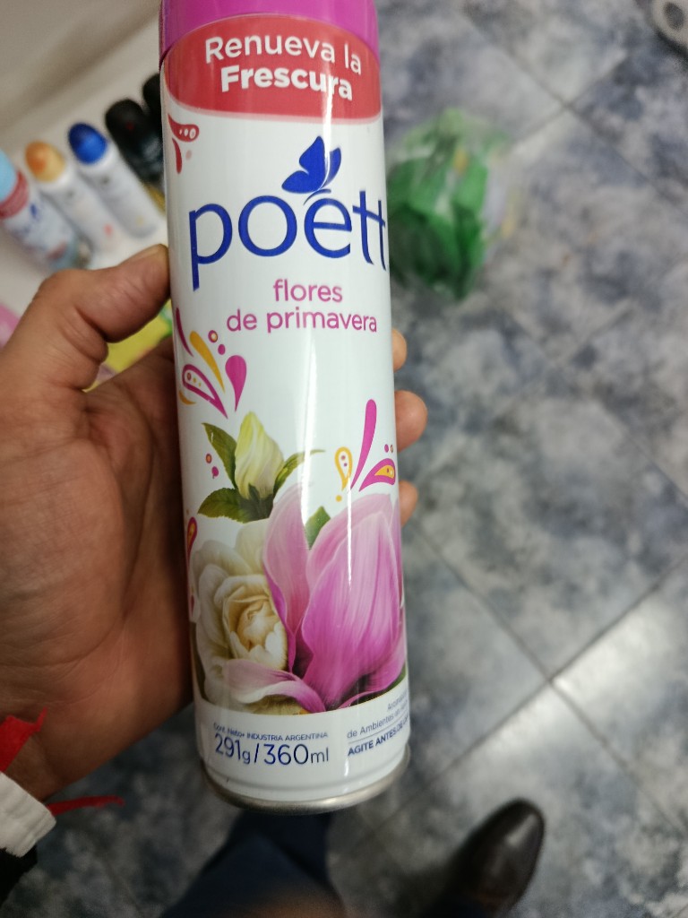 Desodorante poet por 291 g