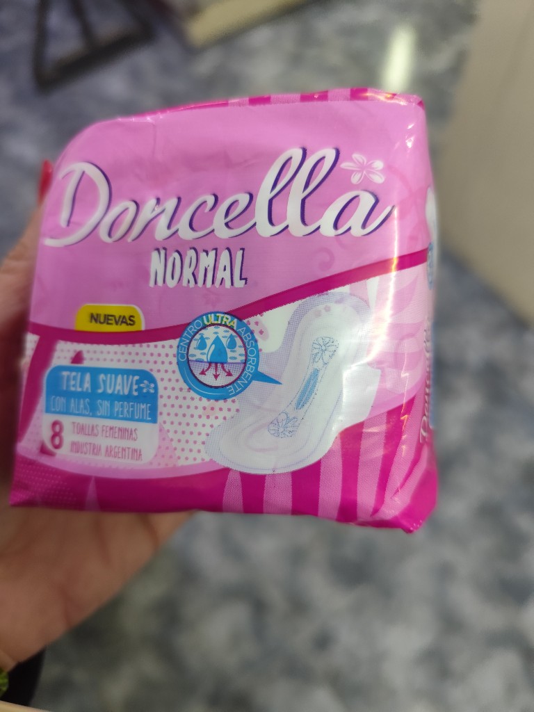 Dorcella normal alas rosa