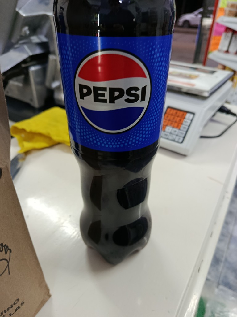Gaseosa Pepsi descartable por 1.5 l