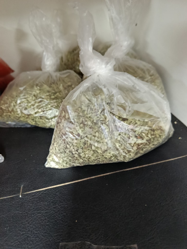 Orégano por 100 g