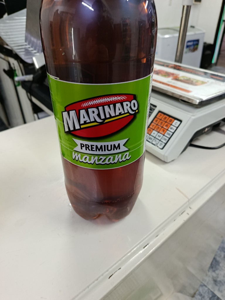 Gaseosa marinaro manzana por tres l