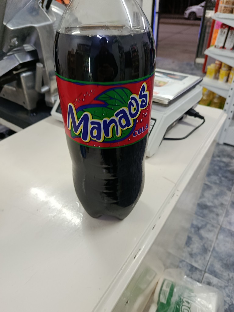 Gaseosa manaos cola por tres l