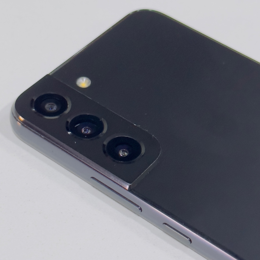 Samsung S23
