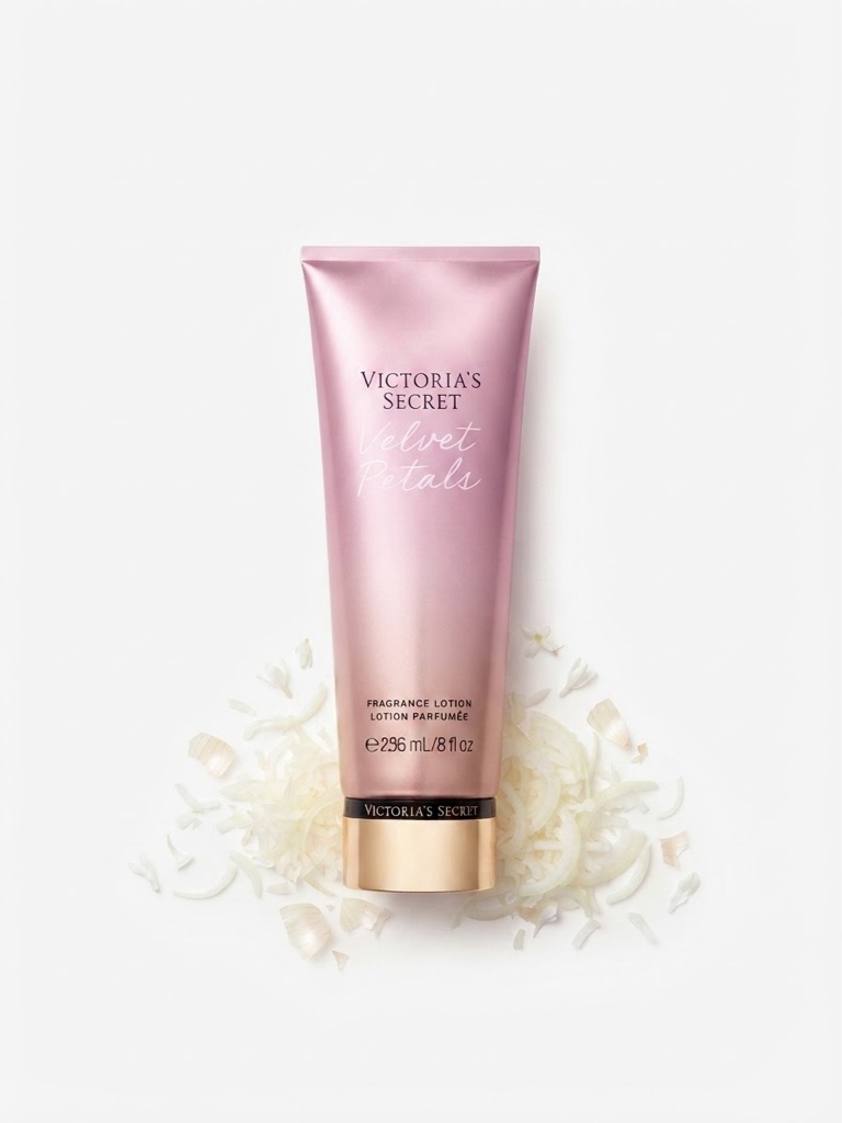 Victoria's Secret Velvet Petals locion rosa