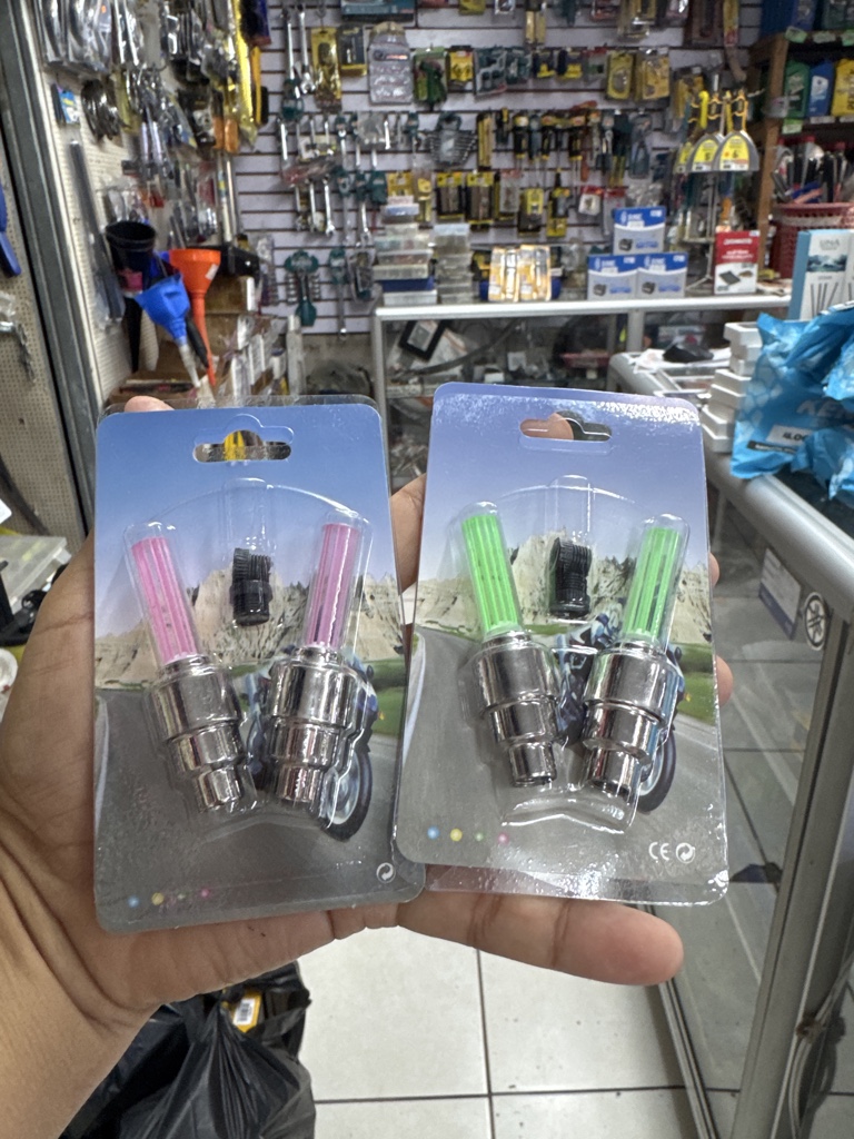 TAPON CENTRO NEUM C/LUZ BICICLETA