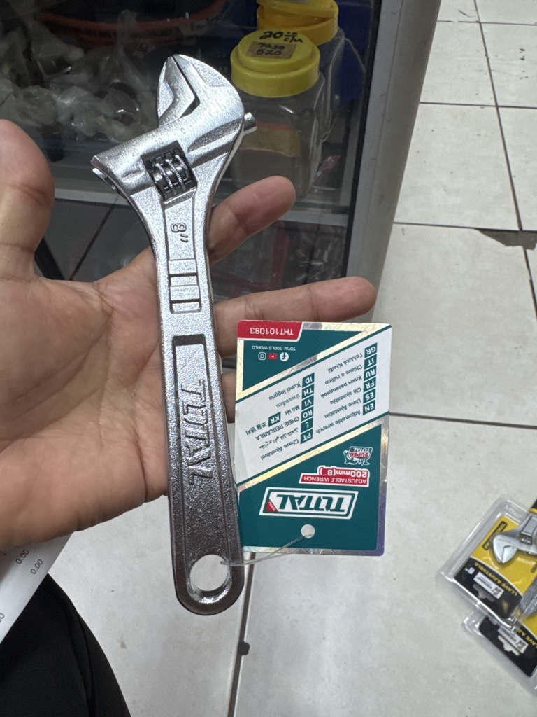 LLAVE JUSTABLE #8 TOTAL