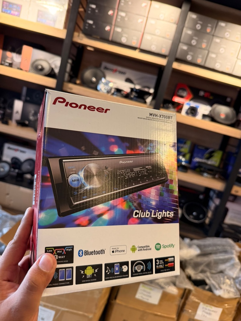 RADIO 1 DIN PIONEER CAMALEON