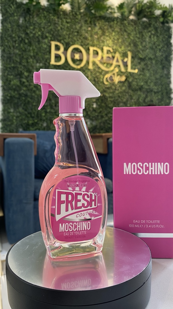 Moschino pink fresh