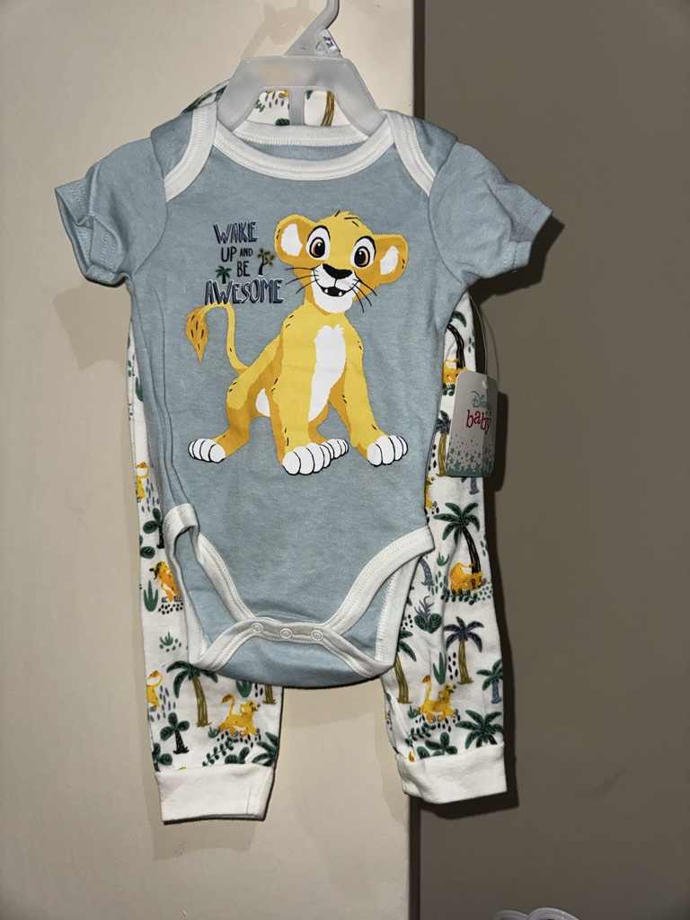 Set bebé Leon talla: 3/6m