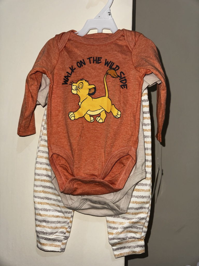 Disney set 3piezas talla: 6/9m
