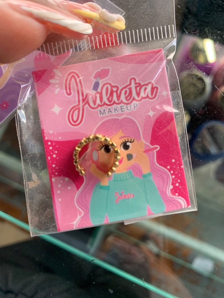 Aretes lateral