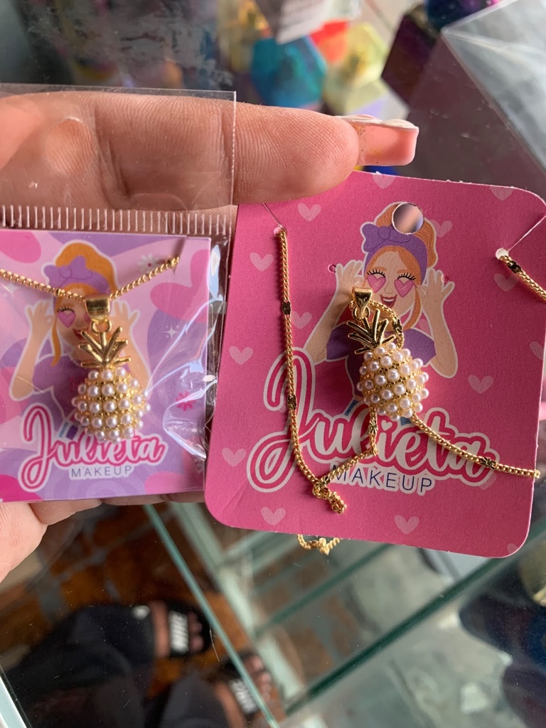 Cadena piña