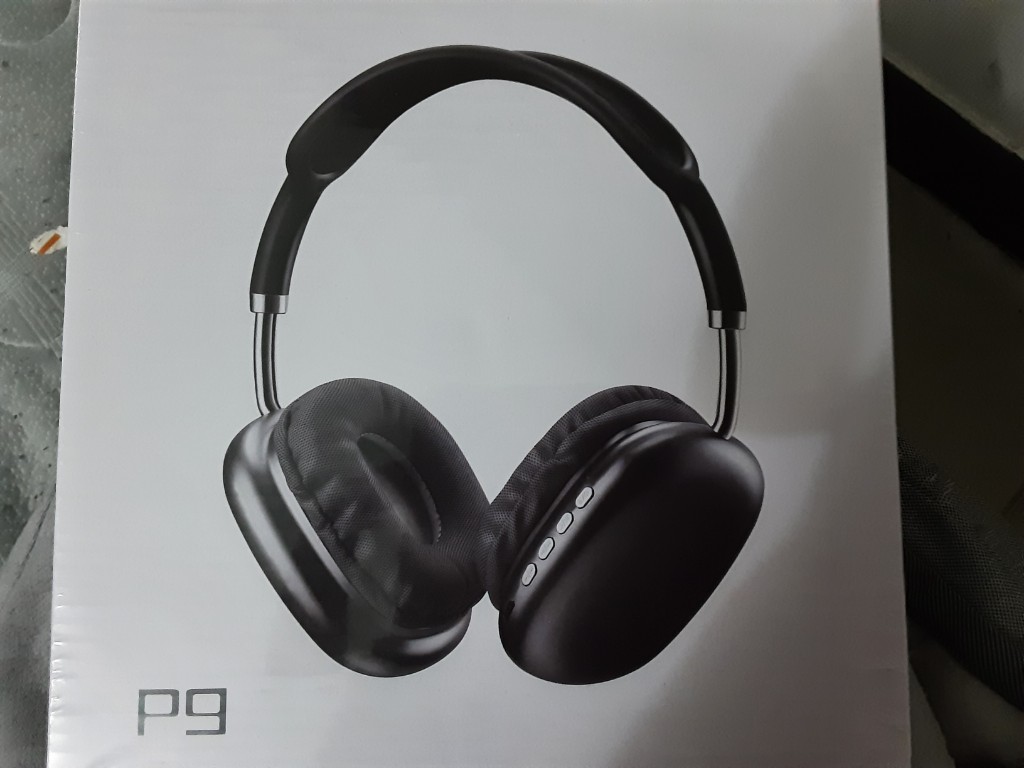 P9 udifonos inalambricos negros p9