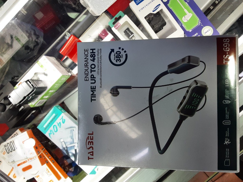 audifonos bluetooth negros cuellero