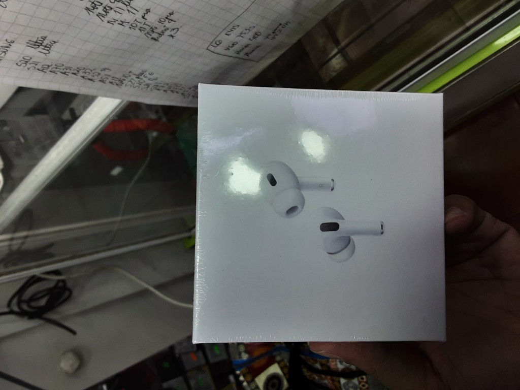 Apple AirPods Pro blancos