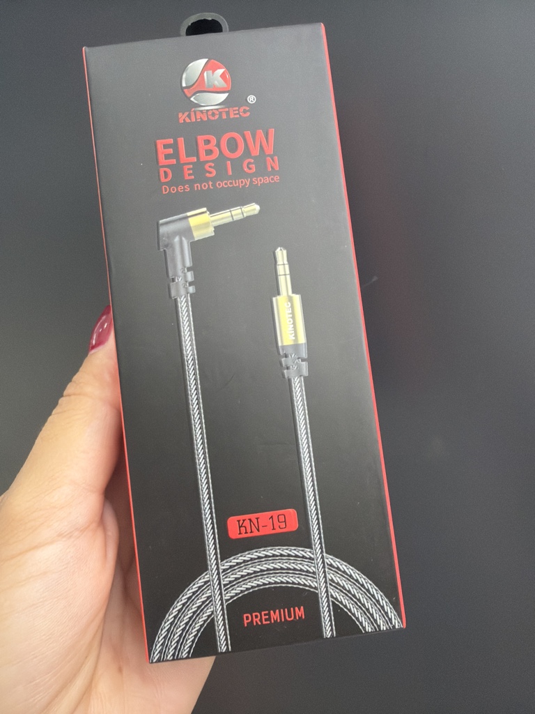 cable auxiliar
