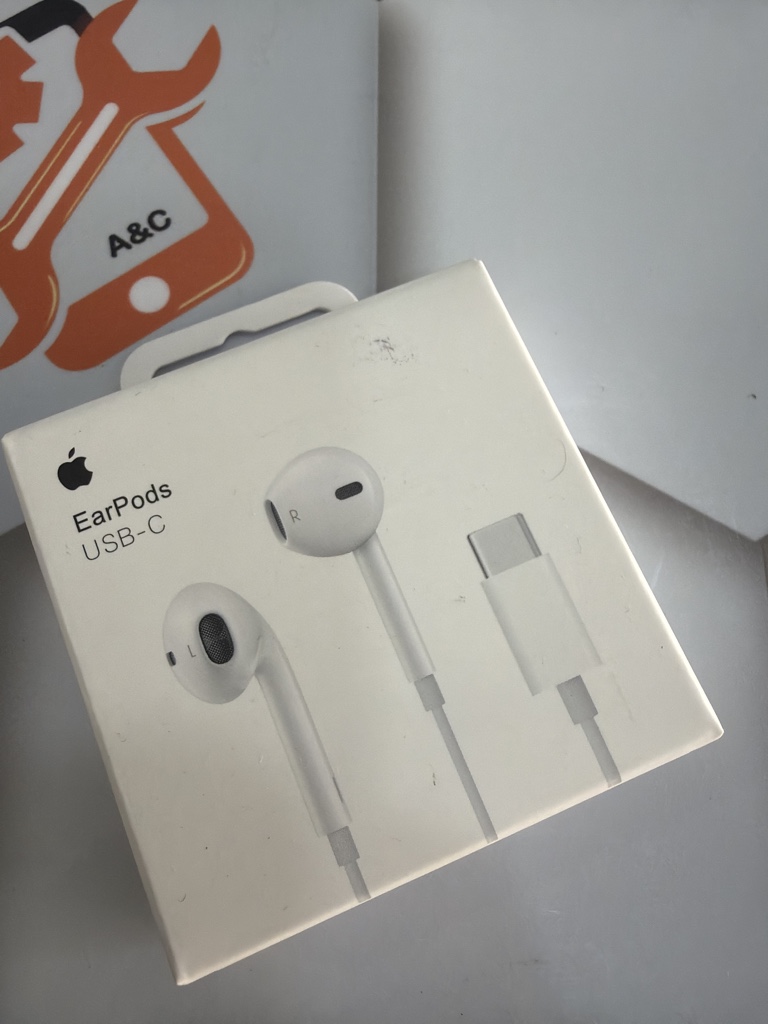 Audífonos iPhone tipo-C blancos