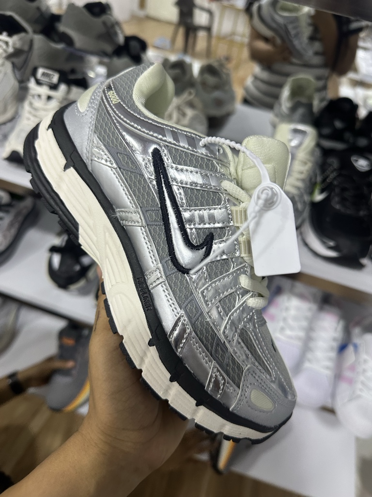 Nike vomero dama