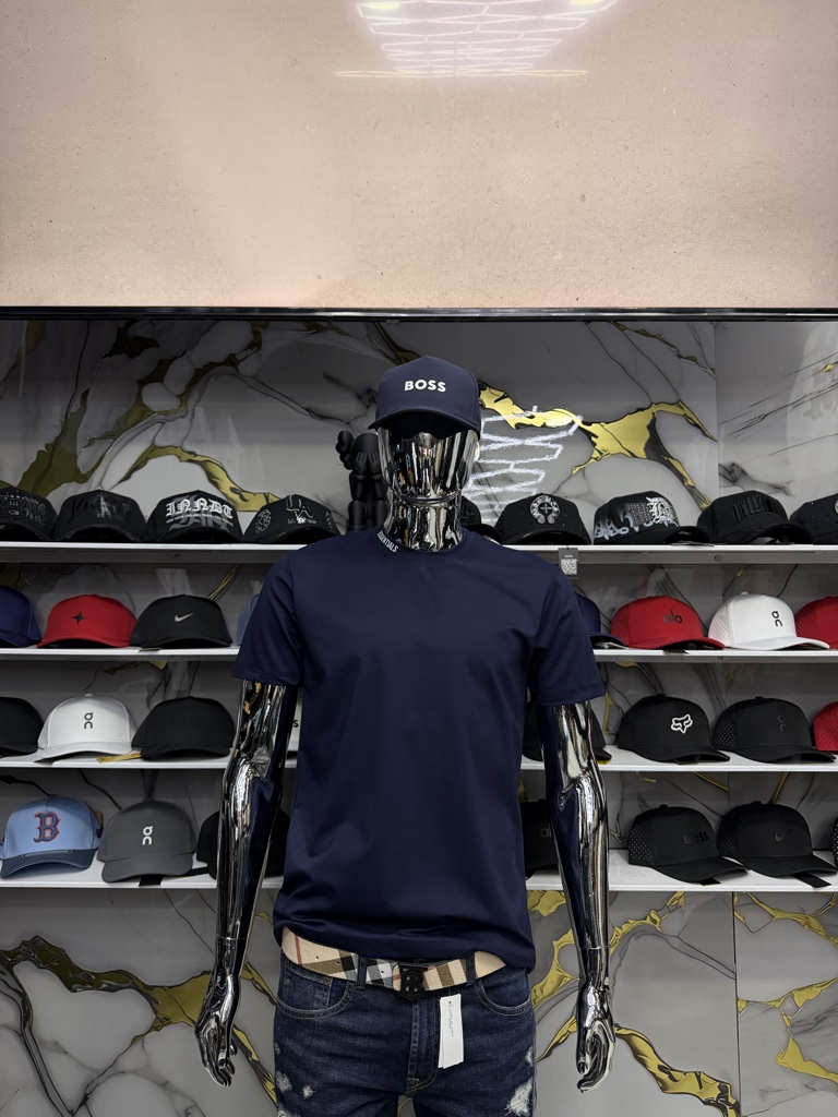 PLAYERA ESSENTIALS