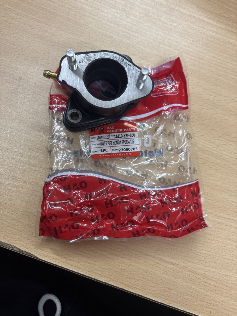 boca de admisión honda storm 125 hao