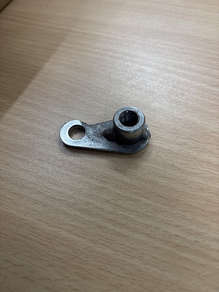 soporte espejo 110
