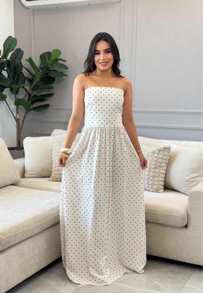 Vestido blanco lunares
