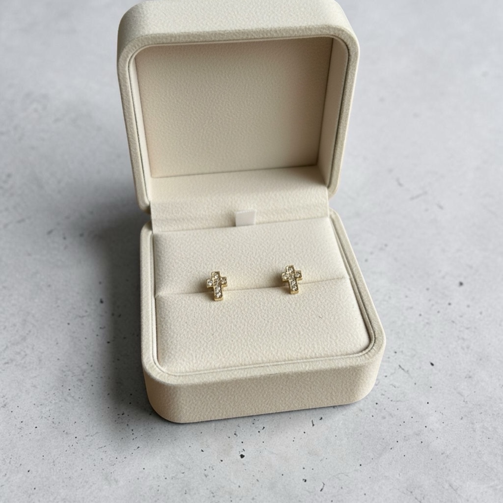 Aretes cruz dorada