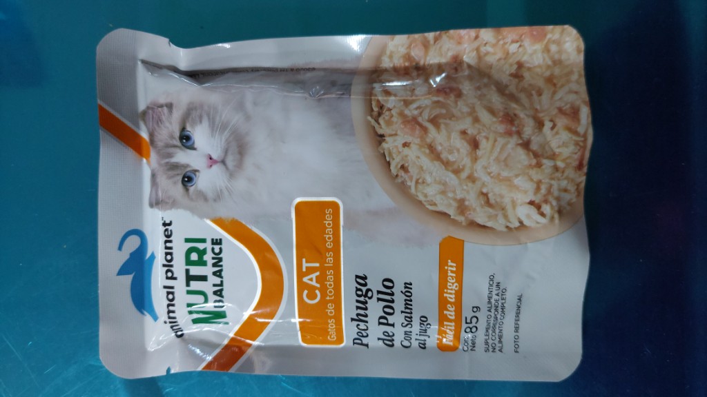 Animal Planet Nutri Balance Cat pechuga de pollo con salmon 85g