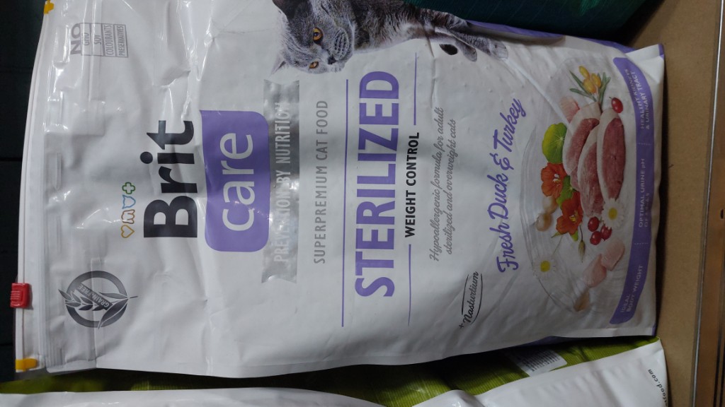 Brit Care Sterilized Fresh Duck & Turkey 7 kilos