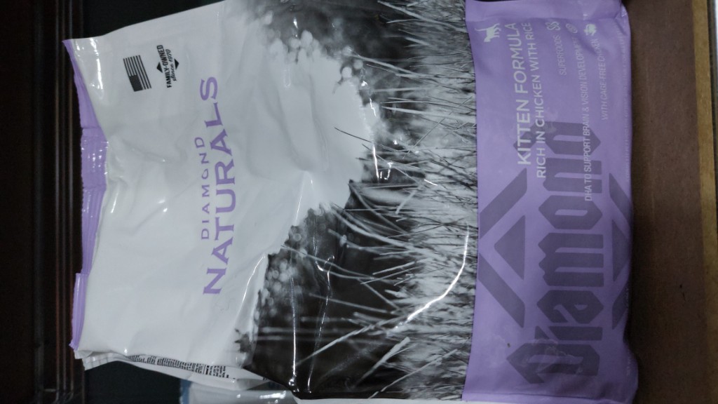 Diamond Naturals Kitten pollo y arroz 1 kilo