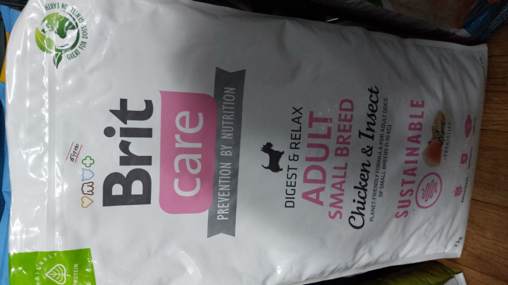 Brit Care Digest & Relax Adult Small Breed Chicken & Insect 7 kilos