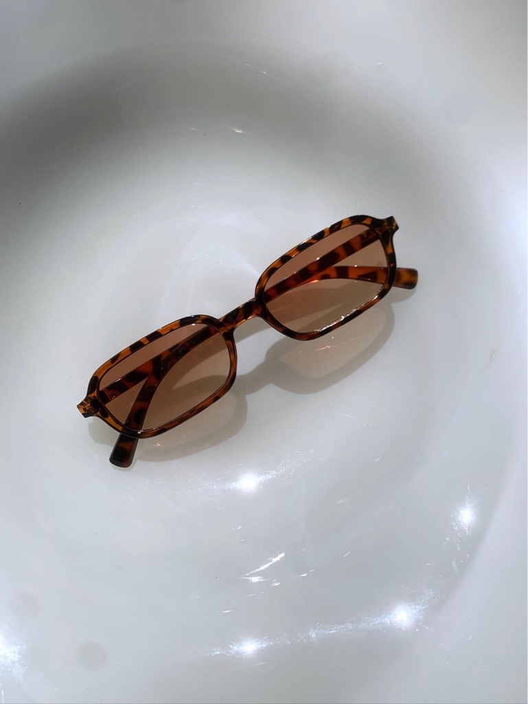 ÓCULOS RETANGULAR - ANIMAL PRINT
