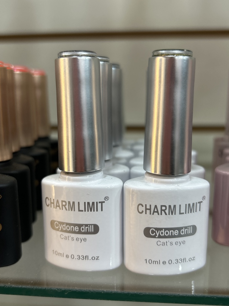 Esmaltes CHARM LIMIT  Cat's eye
