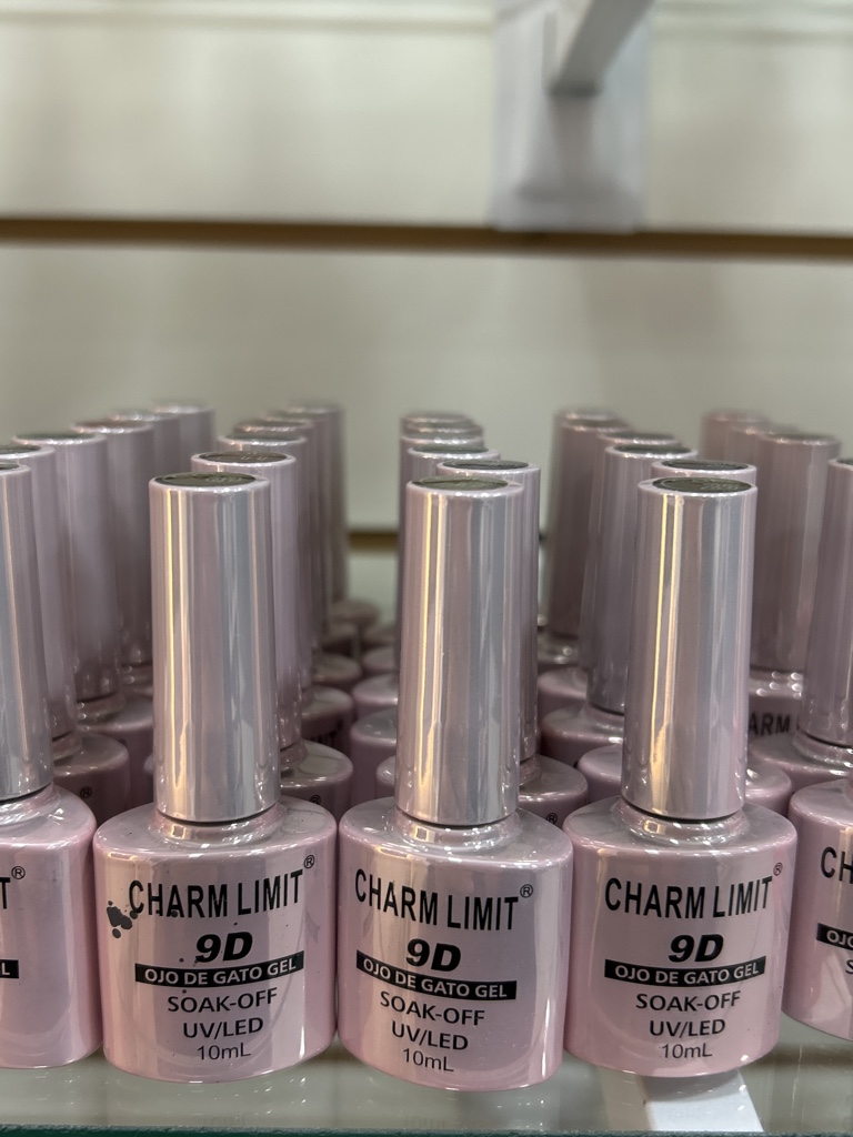 Esmaltes Charm Limit 9D