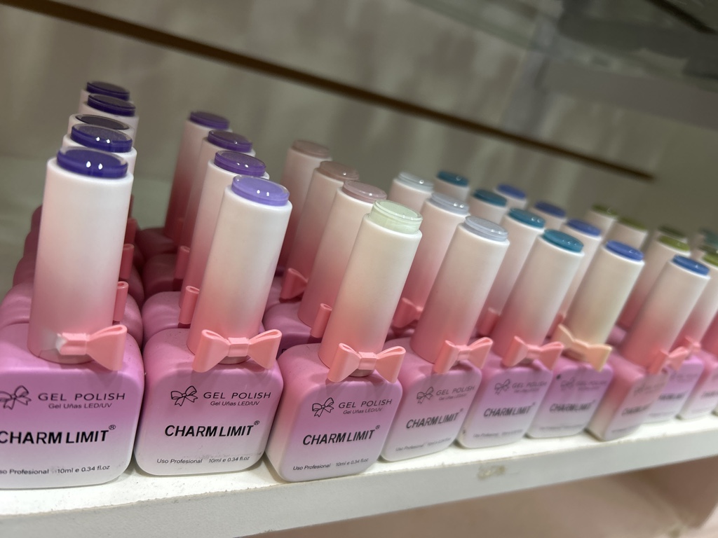 Esmaltes CHARM LIMIT moños