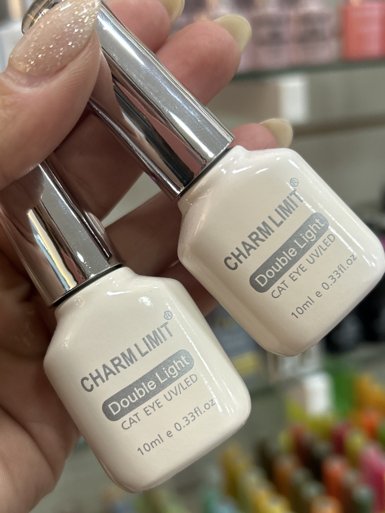 Esmalte charm ojo de gato