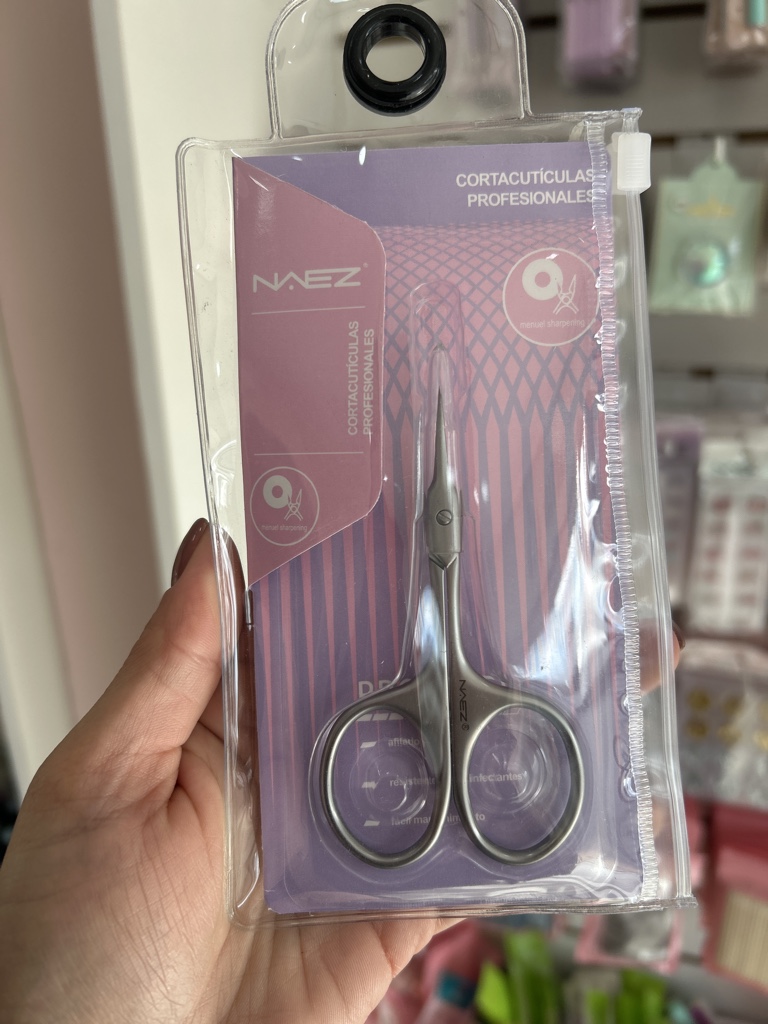 Tijera cutícula Naez