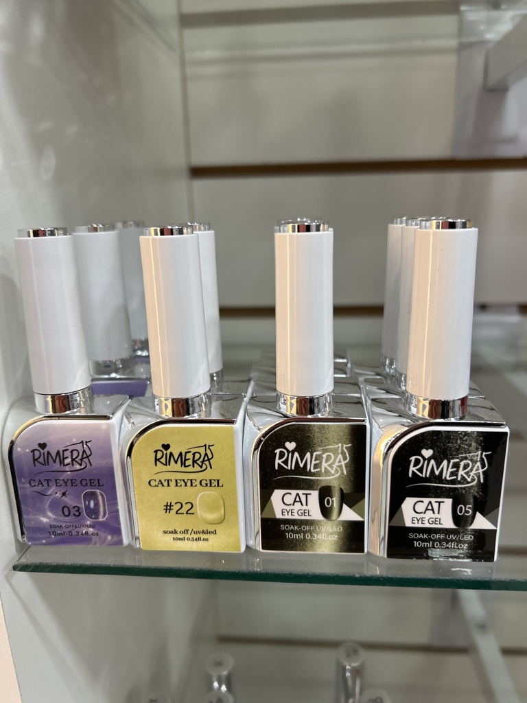 Esmaltes Cat eyes rimera
