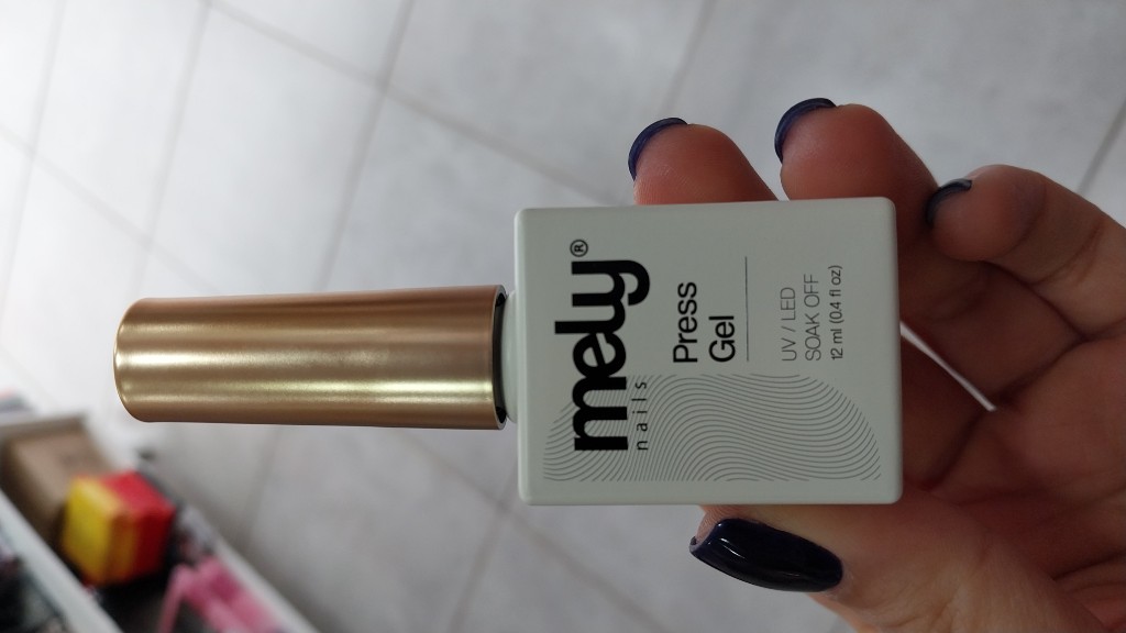 Press Gel Mely